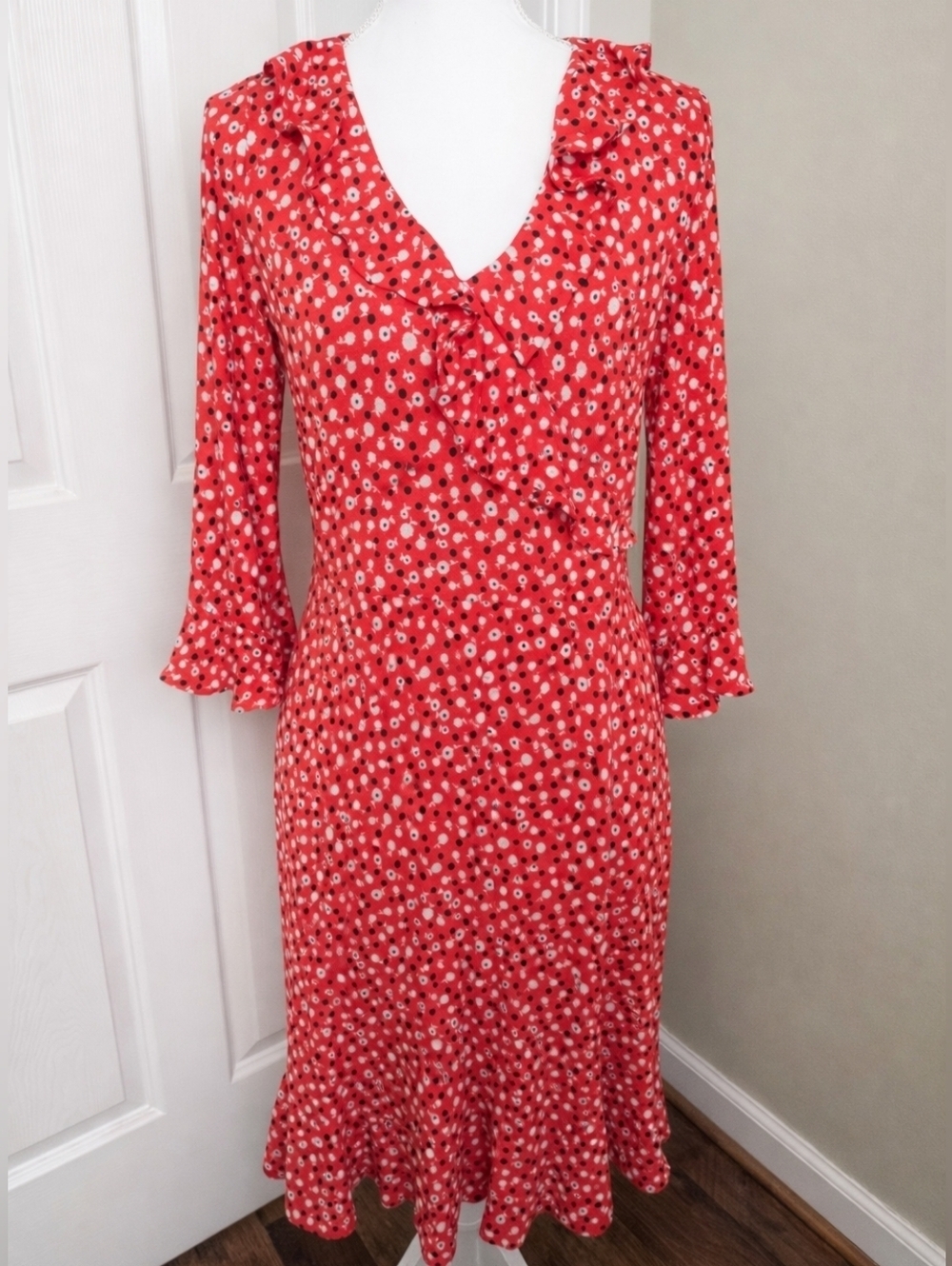 Boden Michaela Jersey Ruffle 3/4 Sleeve Dress in Rosehip Daisy Ditsy US Size 8